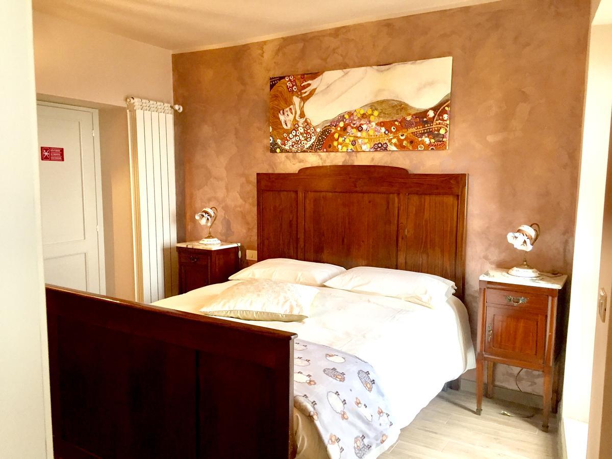 Il Borgo Antico Bed & Breakfast Rocca Massima Luaran gambar
